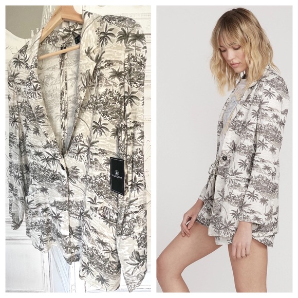 Volcom Jackets & Blazers - NWT Volcom Vacay Me Blazer